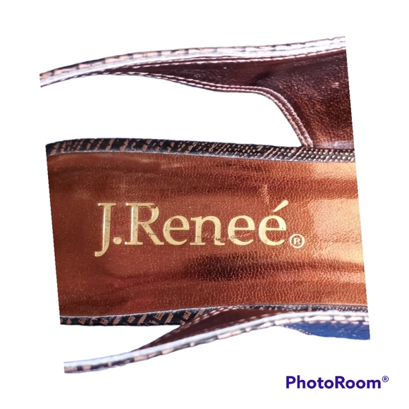 J.RENEE vintage "Bev" style strappy wedge size 10M. - Picture 10 of 13